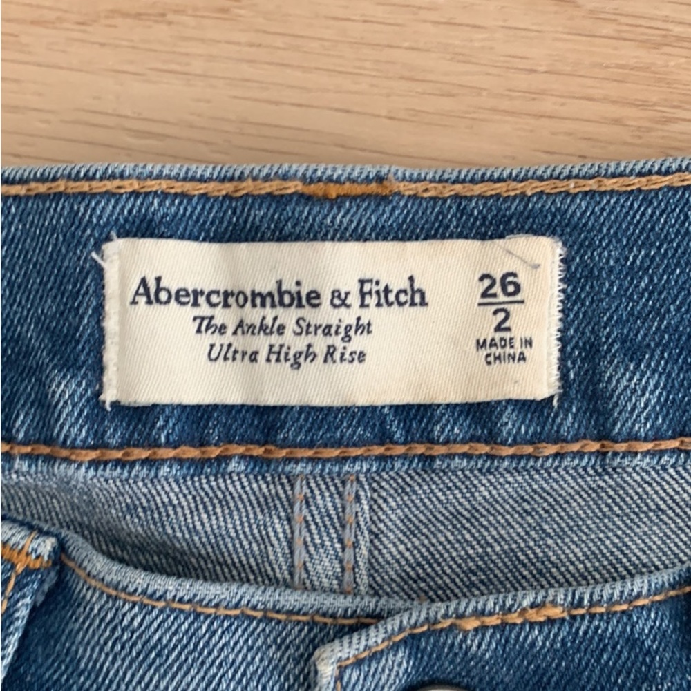 Abercrombie high rise straight ankle length worn once